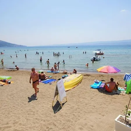 In With Sea View, Balcony, Air Conditioning, Wi-fi Duće