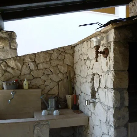 Appartamento In With Sea View, Balcony, Air Conditioning, Wi-fi Duće